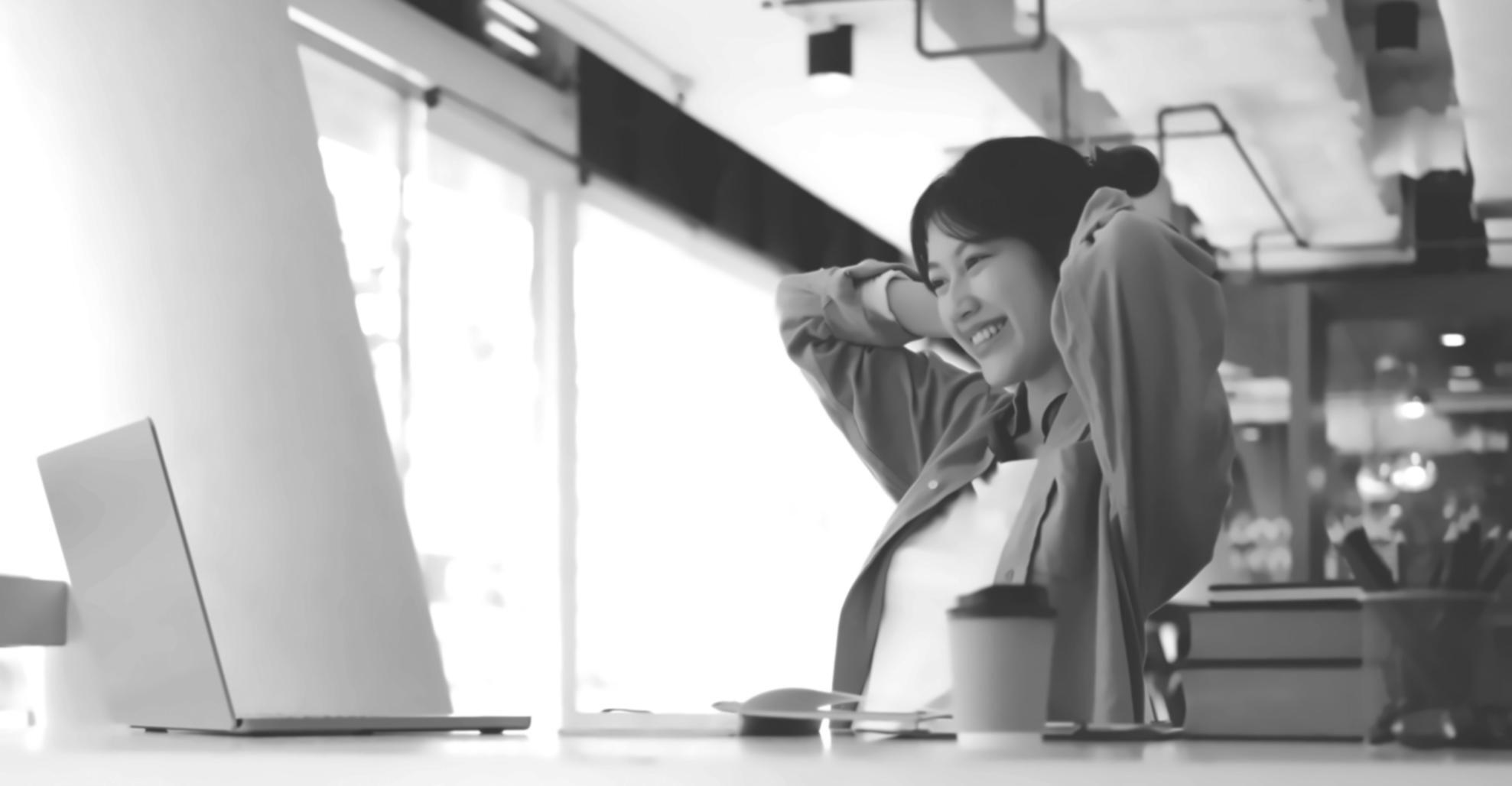 Salle de réunion équipée pour présentations